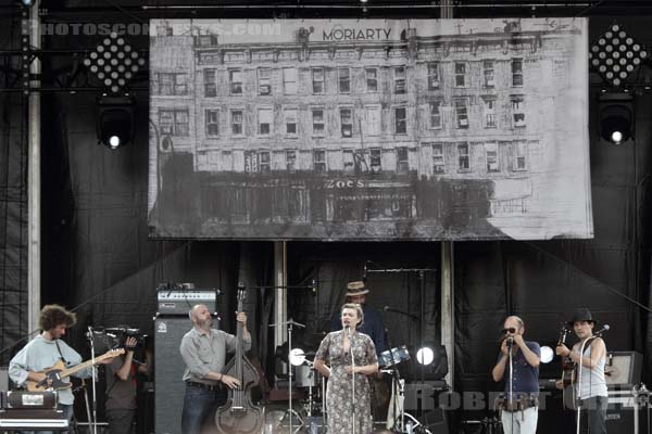 MORIARTY - 2015-06-28 - PARIS - Hippodrome de Longchamp - Rosemary Standley - Arthur B. Gillette - Stephan Zimmerli - Thomas Puéchavy - Vincent Talpaert - Eric Dubessay